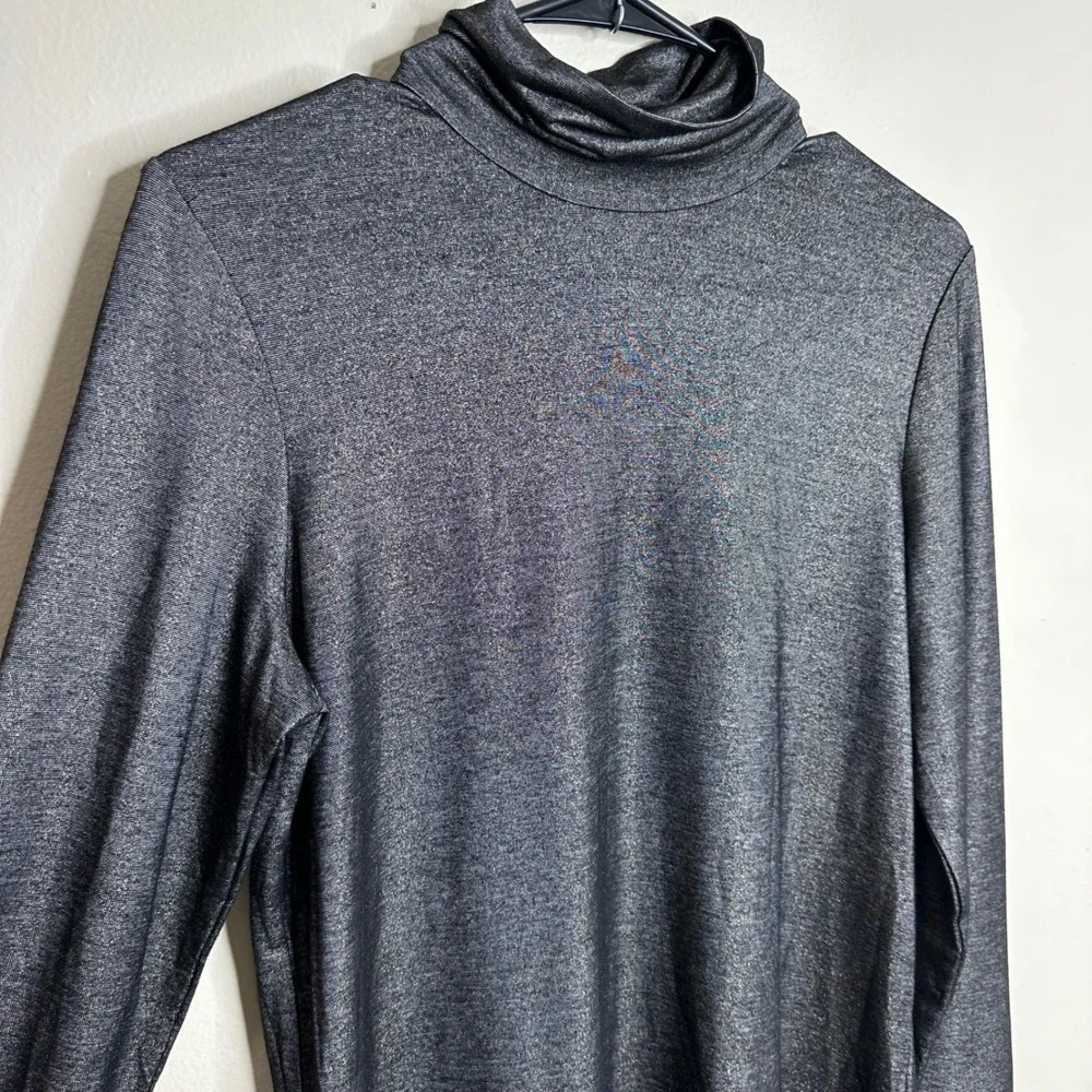 J.McLaughlin Turtleneck Gray Metallic Shimmer Long Sleeve Medium